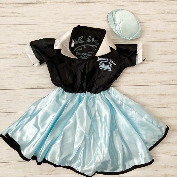 Carhop Girl Costume - Picture 2 of 5